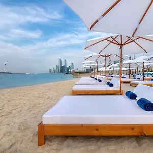 ***** Θέρετρο Radisson Blu & Resort, Corniche Ηνωμένα Αραβικά Εμιράτα