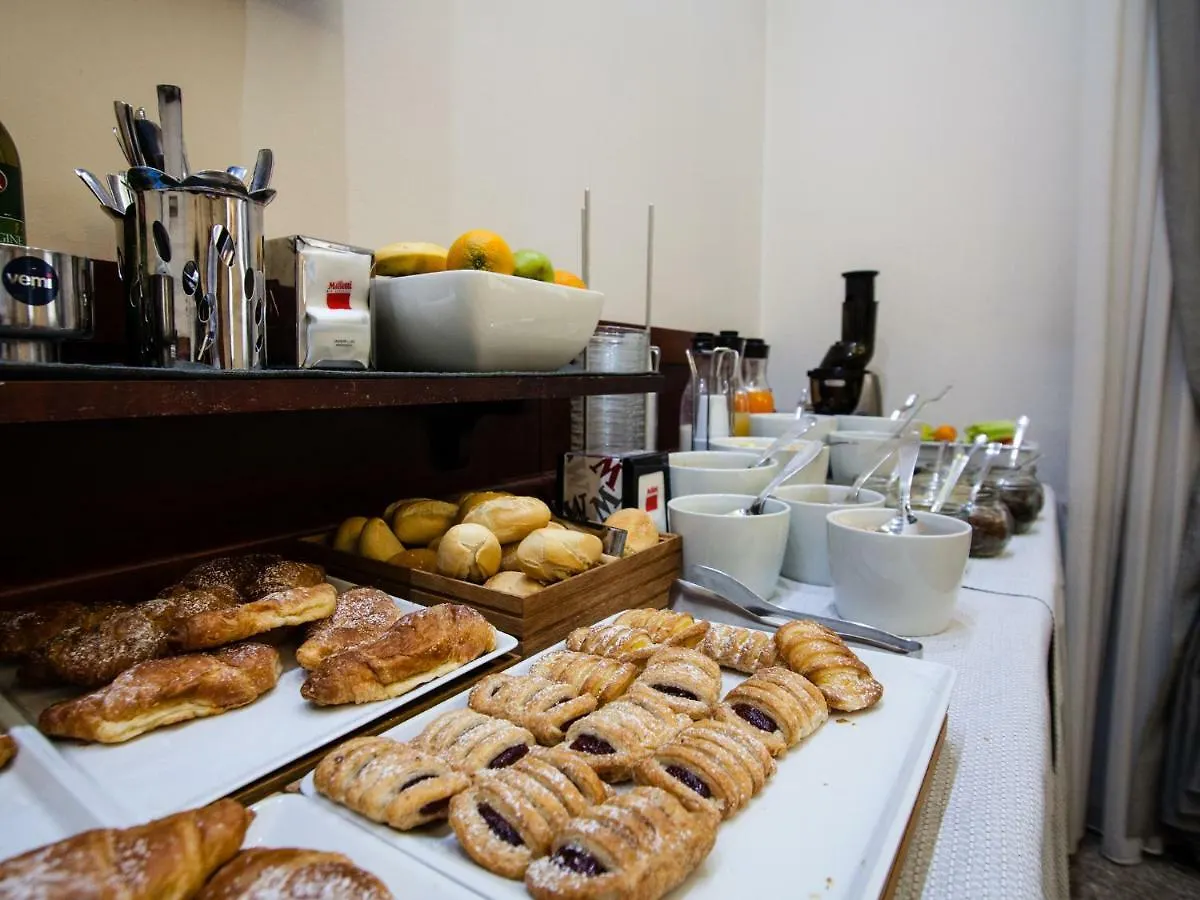 Guest house Astoria Deluxe Rooms Bologna